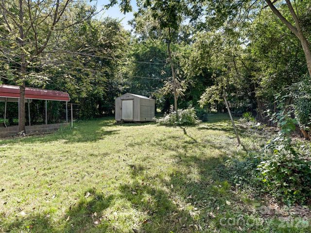 2909 Southwest Boulevard, Charlotte, NC 28216