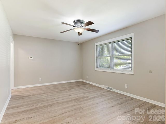 2909 Southwest Boulevard, Charlotte, NC 28216