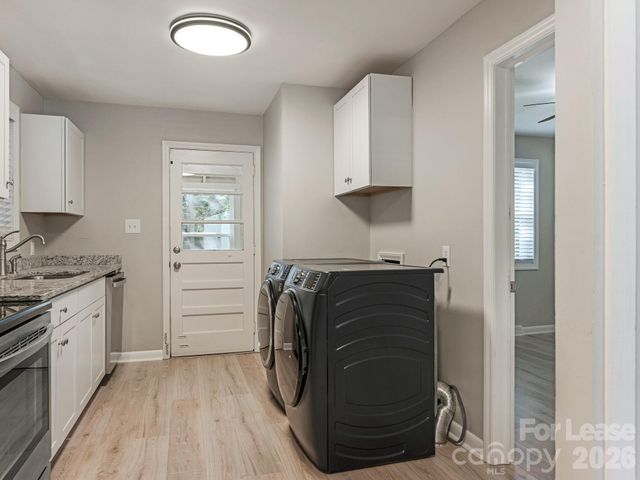 2909 Southwest Boulevard, Charlotte, NC 28216