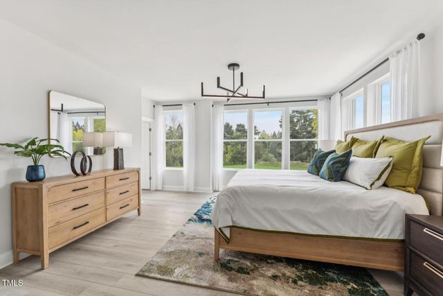 620 Hedrick Ridge Road 110, Cary, NC 27519