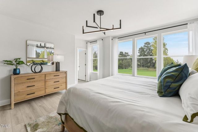 620 Hedrick Ridge Road 110, Cary, NC 27519