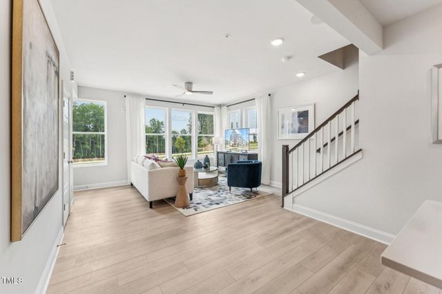 620 Hedrick Ridge Road 110, Cary, NC 27519