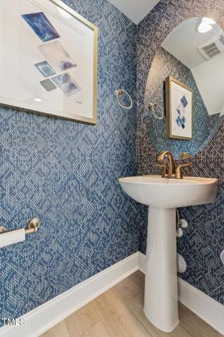 620 Hedrick Ridge Road 110, Cary, NC 27519