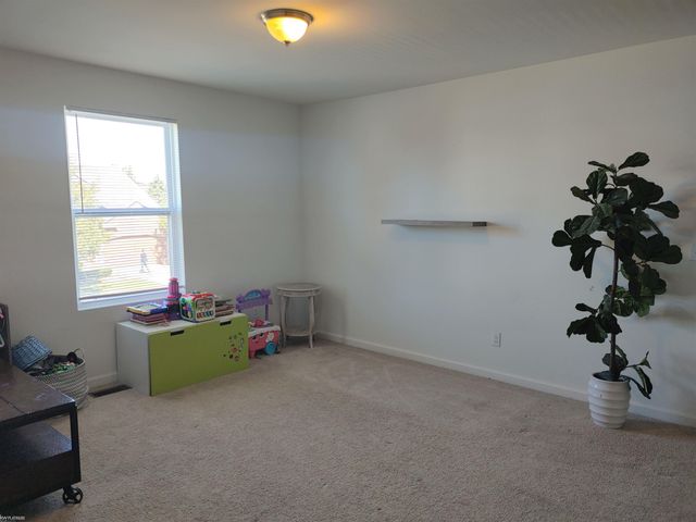 58867 Virginia Circle, New Haven, MI 48048