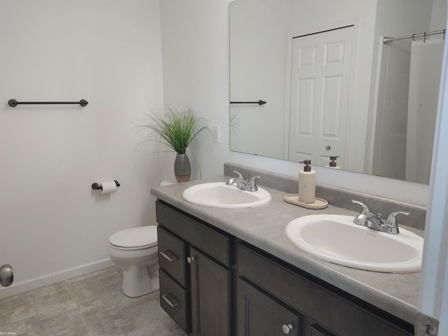 58867 Virginia Circle, New Haven, MI 48048