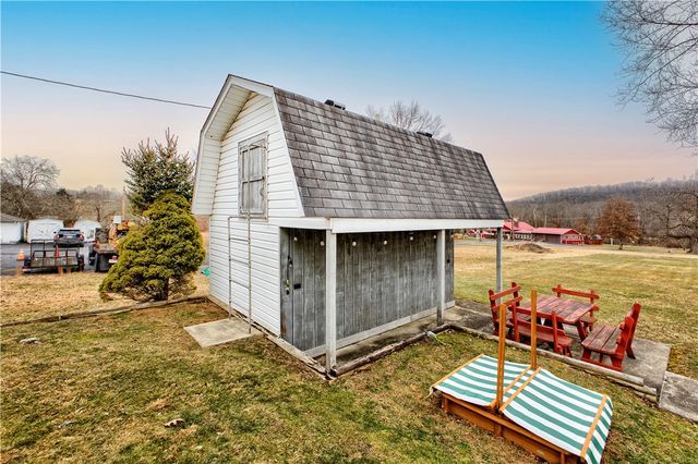 637 Armbrust Hecla Road, Mt Pleasant Twp, PA 15639