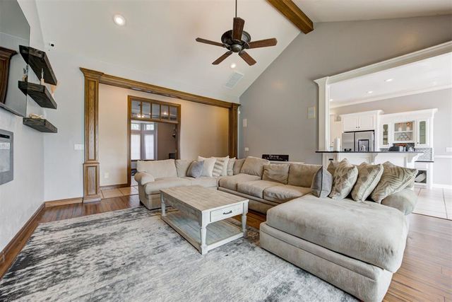 68 Stonegate Drive, Choctaw, OK 73020