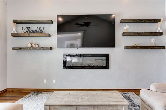 68 Stonegate Drive, Choctaw, OK 73020