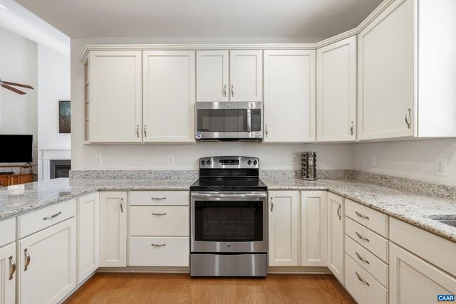 1637 SAWGRASS CT, Charlottesville, VA 22901