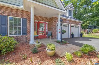 1637 SAWGRASS CT, Charlottesville, VA 22901