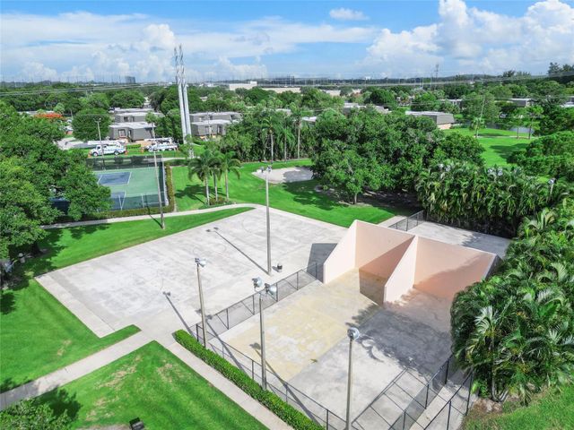 1017 10th Way, West Palm Beach, FL 33407