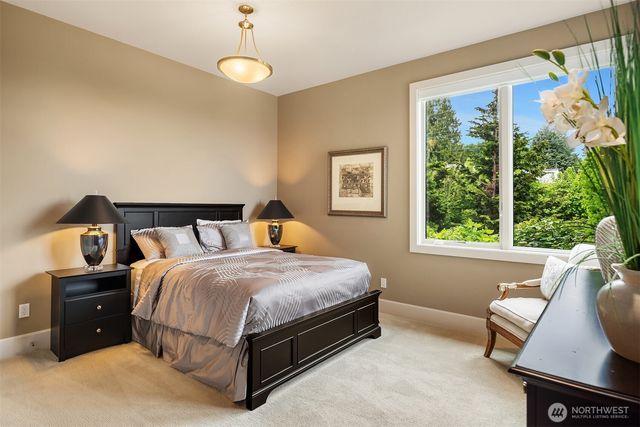 10410 NE 58th Street, Kirkland, WA 98033