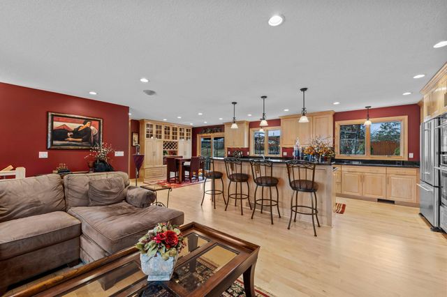 13400 Penn Avenue S, Burnsville, MN 55337