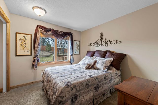 13400 Penn Avenue S, Burnsville, MN 55337