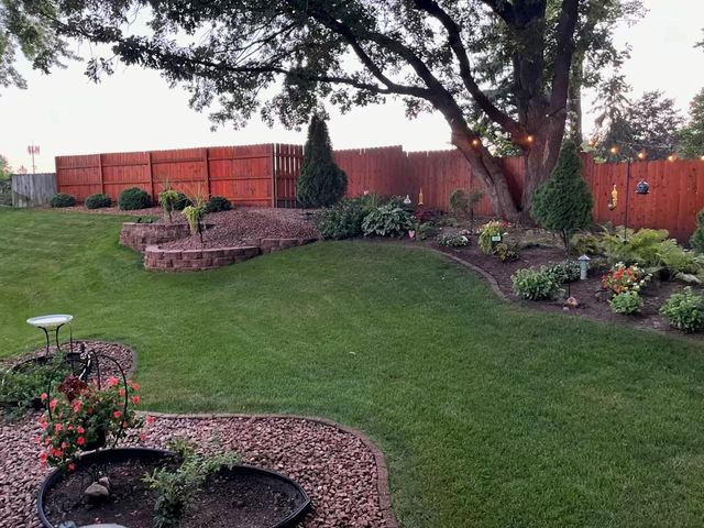 13400 Penn Avenue S, Burnsville, MN 55337