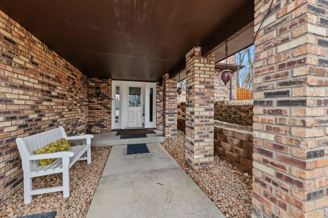 13400 Penn Avenue S, Burnsville, MN 55337