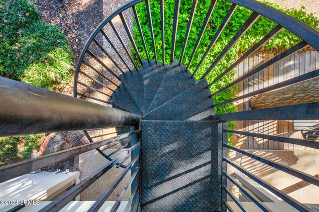 36 Deallyon Ave Apt 66, Hilton Head Island, SC 29928