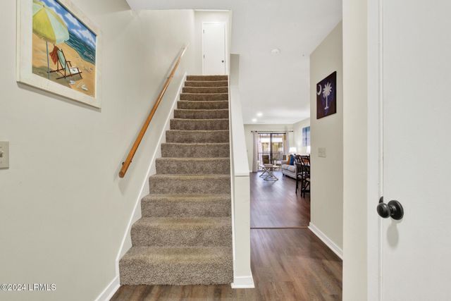 36 Deallyon Ave Apt 66, Hilton Head Island, SC 29928