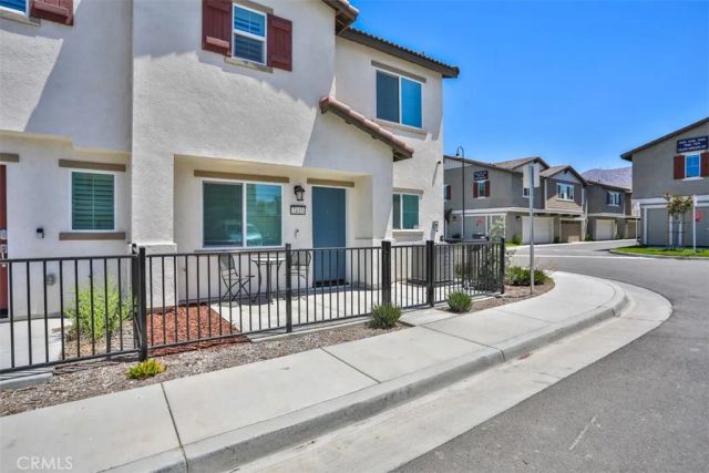 7419 Olive Grove Street, Riverside, CA 92507