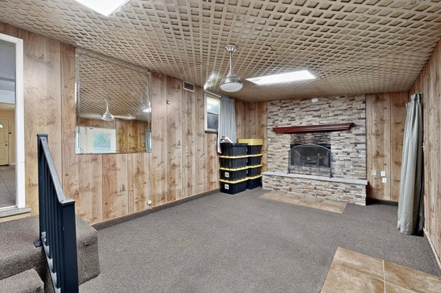 157 SE Tarrant Avenue, Burleson, TX 76028