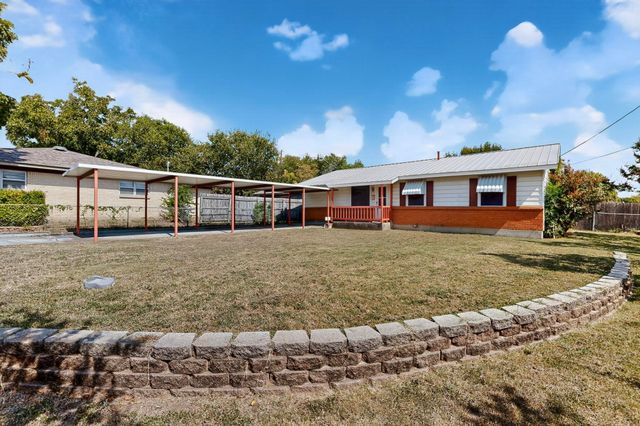 157 SE Tarrant Avenue, Burleson, TX 76028