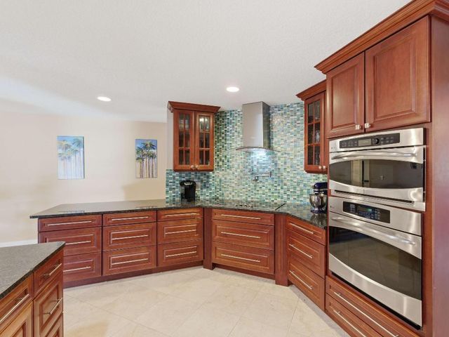 2389 Seaford Drive, Wellington, FL 33414