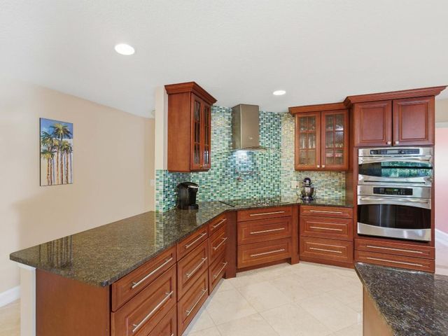 2389 Seaford Drive, Wellington, FL 33414