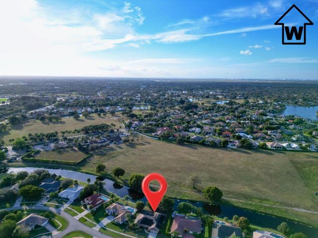 2389 Seaford Drive, Wellington, FL 33414