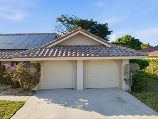 2389 Seaford Drive, Wellington, FL 33414
