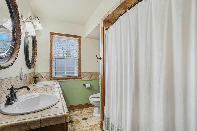 1132 Theresa Drive, Schererville, IN 46375