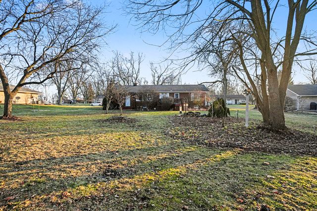 1132 Theresa Drive, Schererville, IN 46375