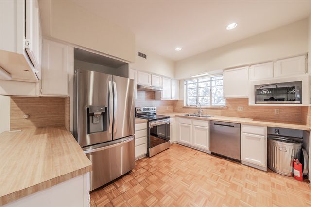 6205 Greenway Road 6, Fort Worth, TX 76116