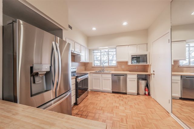 6205 Greenway Road 6, Fort Worth, TX 76116