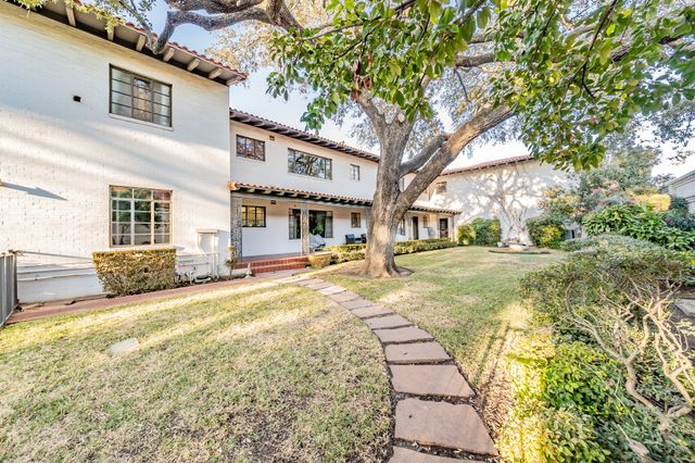 6205 Greenway Road 6, Fort Worth, TX 76116