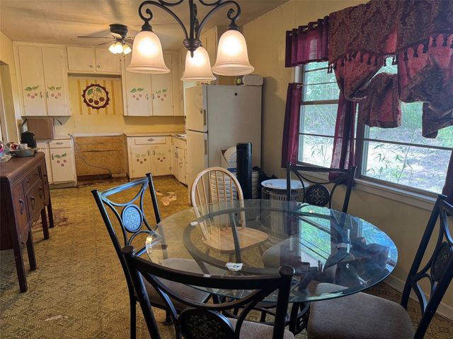 4343 Fm 229, Crockett, TX 75835