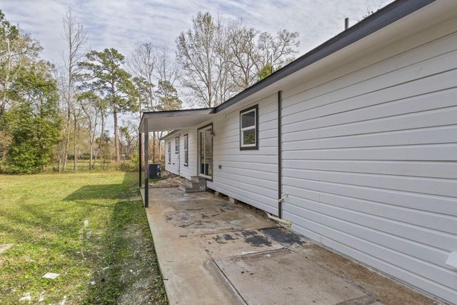 370 W Bolivar Street, Vidor, TX 77662