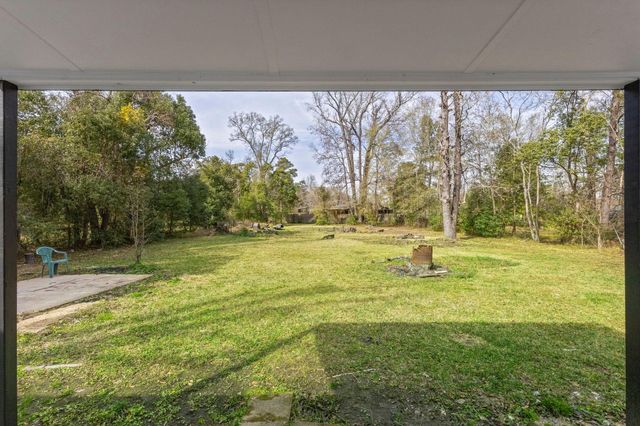 370 W Bolivar Street, Vidor, TX 77662