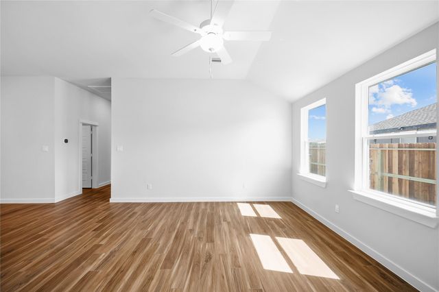 135 Road 51030, Cleveland, TX 77327