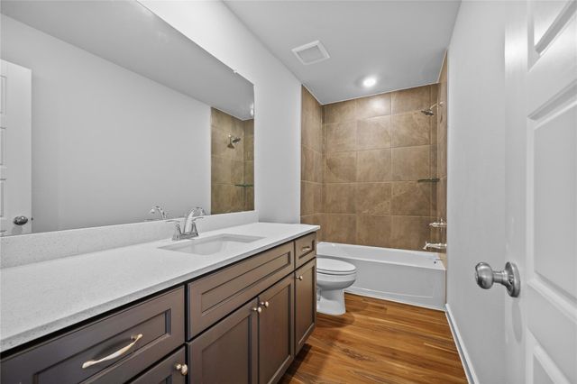 135 Road 51030, Cleveland, TX 77327