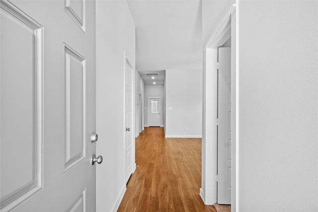 135 Road 51030, Cleveland, TX 77327