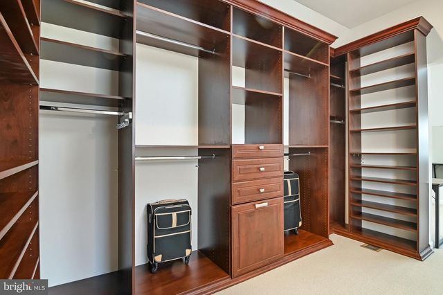 5500 SANDY FOLLY CT, Fairfax Station, VA 22039