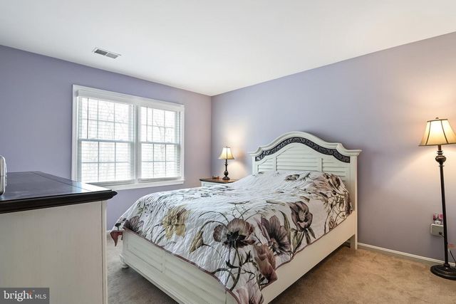 5500 SANDY FOLLY CT, Fairfax Station, VA 22039