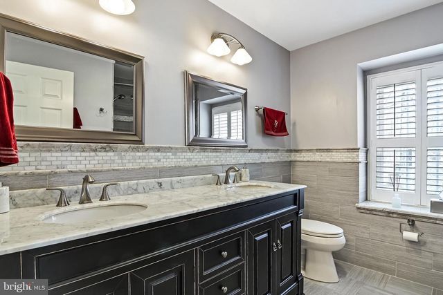 5500 SANDY FOLLY CT, Fairfax Station, VA 22039