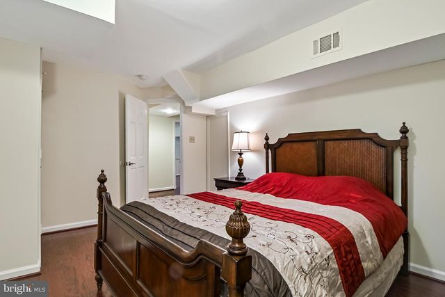 5500 SANDY FOLLY CT, Fairfax Station, VA 22039