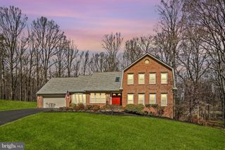 5500 SANDY FOLLY CT, Fairfax Station, VA 22039