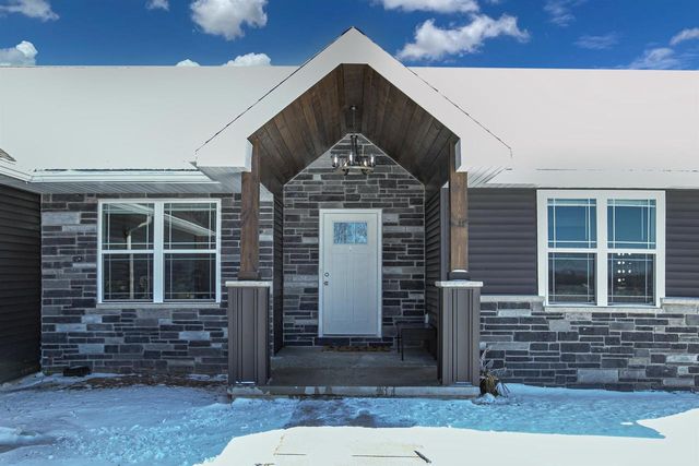 2911 E AQUAMARINE AVENUE, Appleton, WI 54913