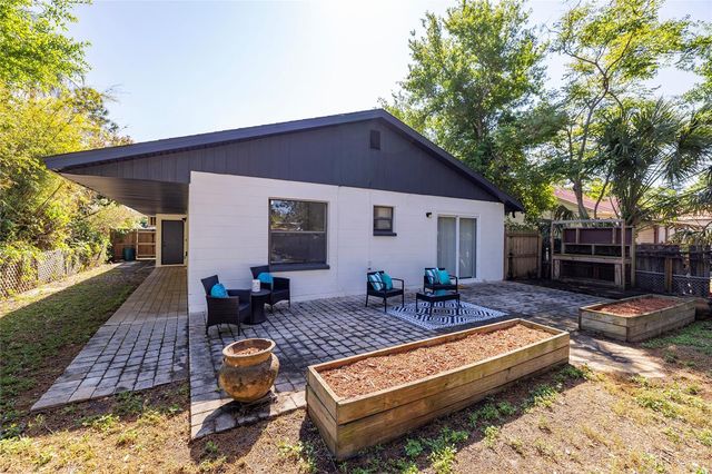 5748 60TH WAY N, St Petersburg, FL 33709