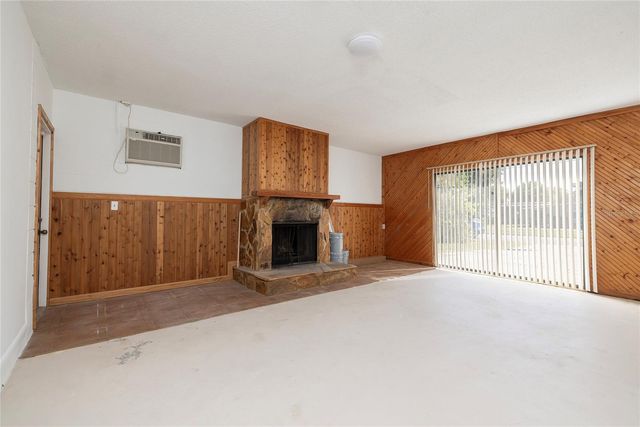 5748 60TH WAY N, St Petersburg, FL 33709