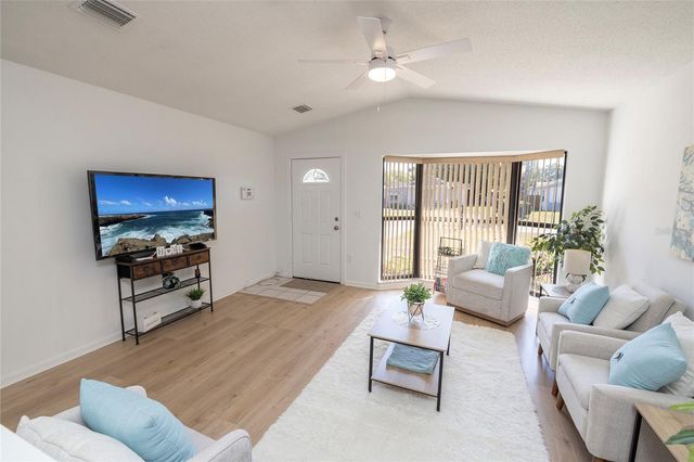 5748 60TH WAY N, St Petersburg, FL 33709