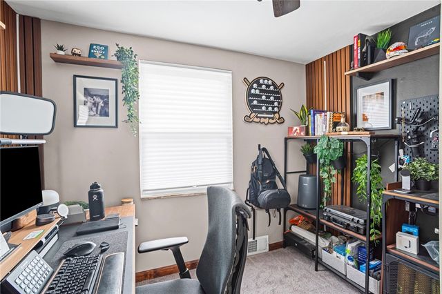 7971 Marmion Dr, Ross Twp, PA 15237